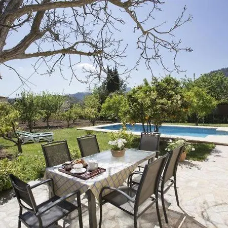 Villa Sleeps 6 With Pool Air Con And Wifi *