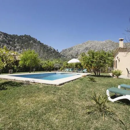 Sleeps 6 With Pool Air Con And Wifi *